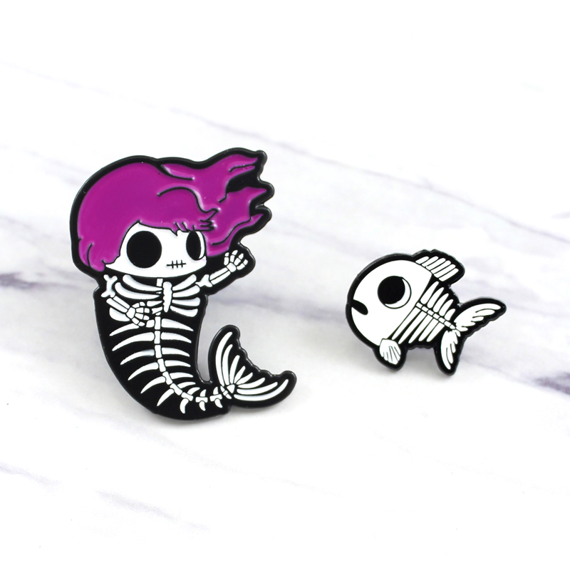 Pin de esmalte de Halloween fe - Women Bags Jeans reseña y precio